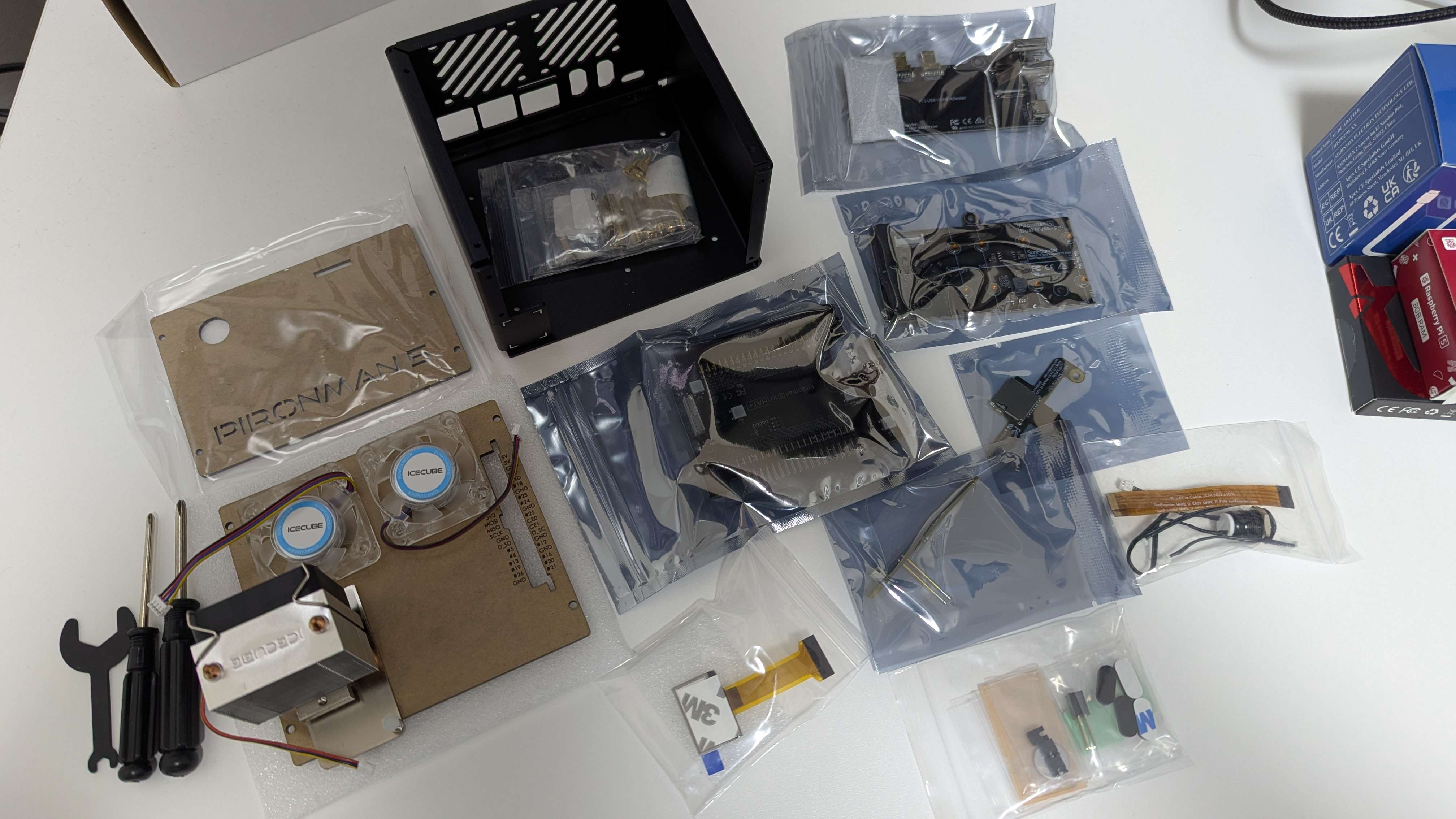 Pironman 5 MAX のパーツ一式